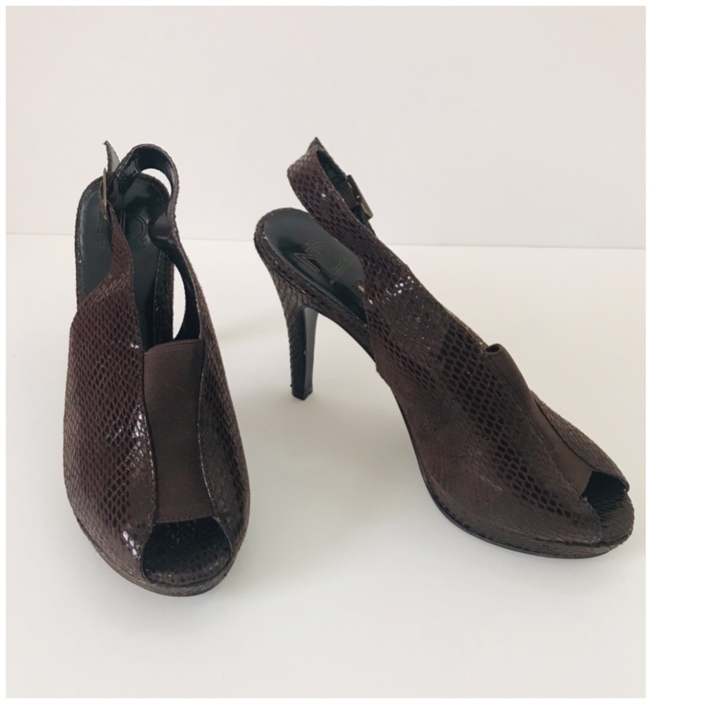 New Direction | Brown Heels - Picture 1 of 8